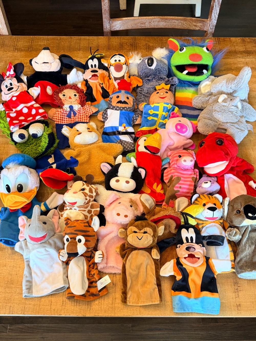 huge bundle of over 25 hand puppets vintage Disney crochet and so much more